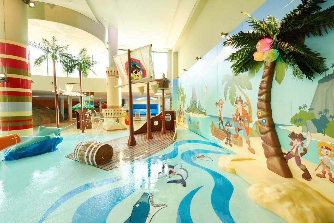 Vacationclub - Rezydencja Bursztyn Apartament 20 Apartment Swinoujscie Luaran gambar