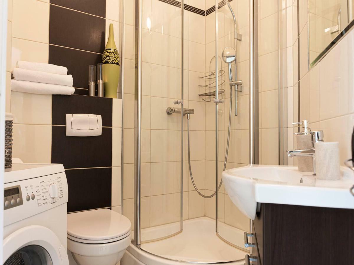 Vacationclub - Rezydencja Bursztyn Apartament 20 Apartment Swinoujscie Luaran gambar